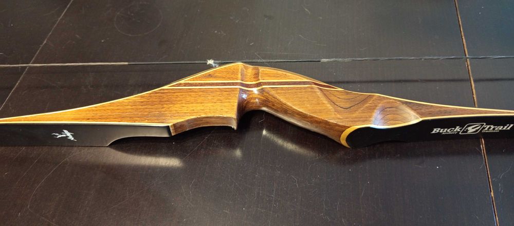 Łuk hunter Buck Trail Antelope 60 cali + skórzany kołczan + 10 strzał