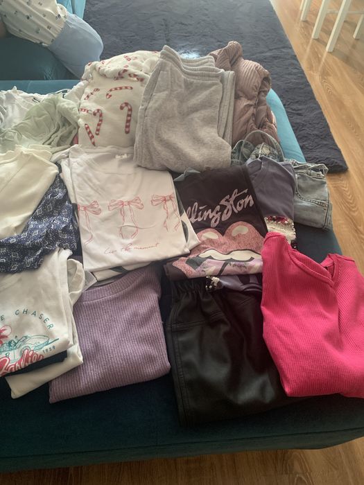 Ubrania dla dziewczynki 146/152