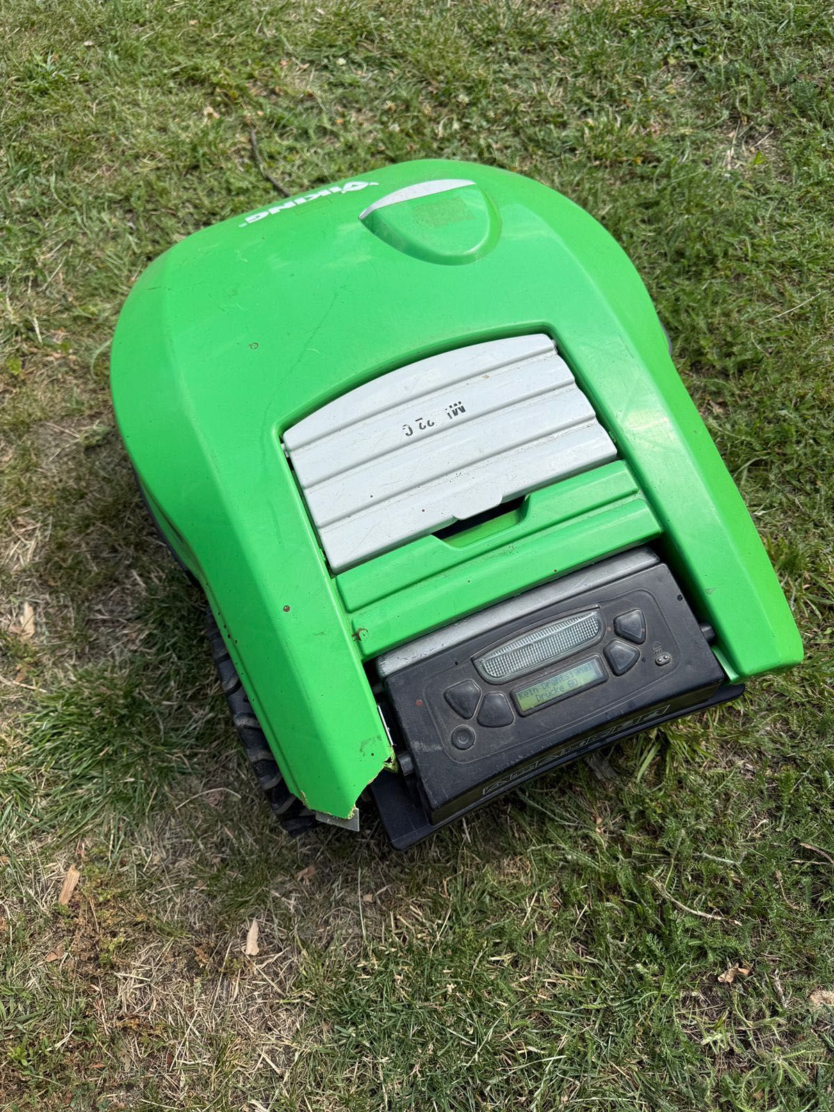 Robot koszący Viking MI 321