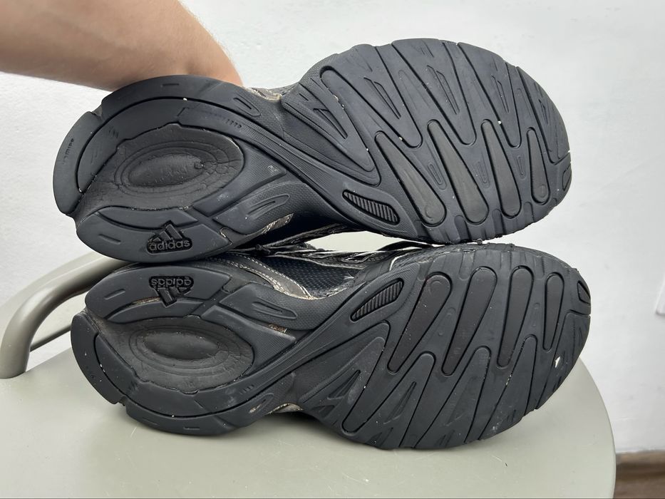Оригінал! Кросівки Adidas Adiwear 42 розмір MM712