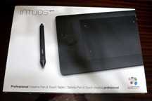 Nowy Tablet graficzny Wacom Intuos Pro S w rozmiarze Small – PTH-451