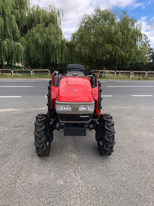 Traktorek Yanmar F200, 20KM, wspomaganie, 4x4
