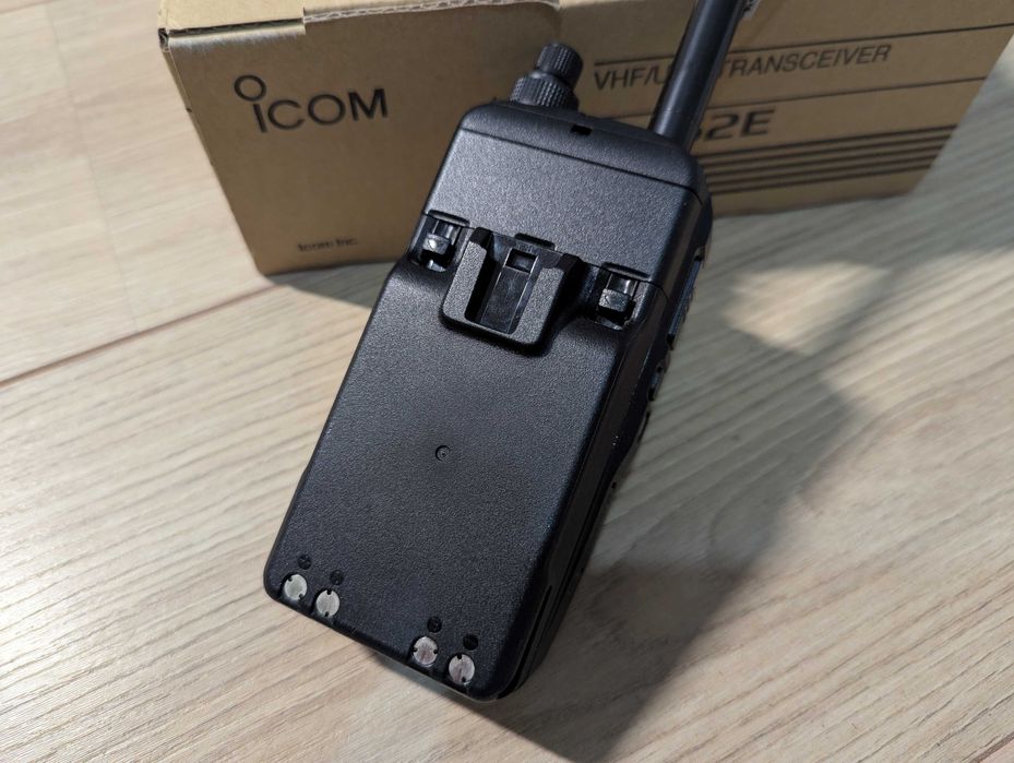Radiotelefon Icom Id52e