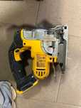 Wyrzynarka dewalt DCS 331