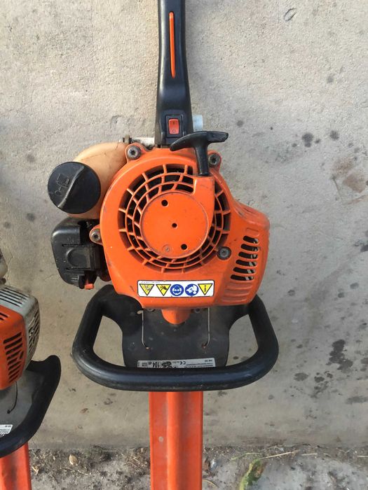 Corta Sebes a Gasolina HS 45 - 60CM Stihl