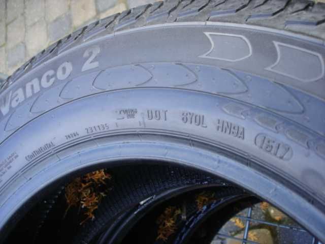 Continantel 215/65/16C opony wzmacniane do busa komplet