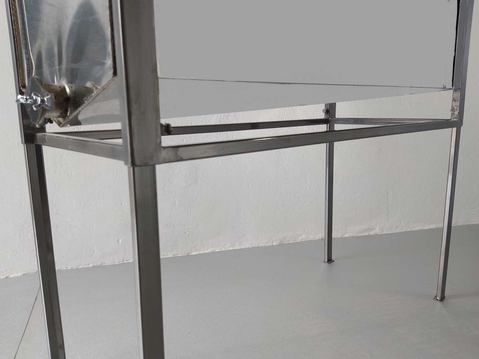 Stół dwustanowiskowy do odsklepiania ramek 1m sito pokrywa nierdzewny