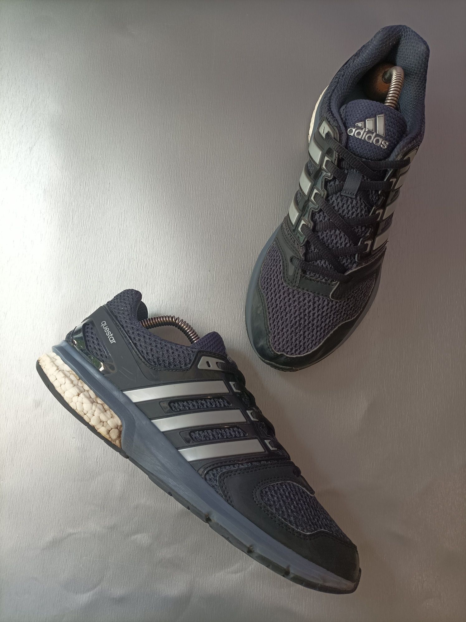 Кроссовки adidas Questar Boost