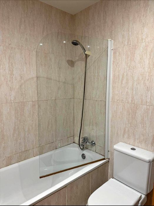 Vendo resguardo de banheira