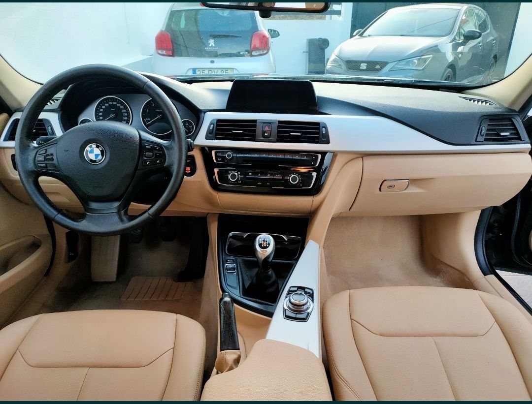 BMW 316d Touring 2016