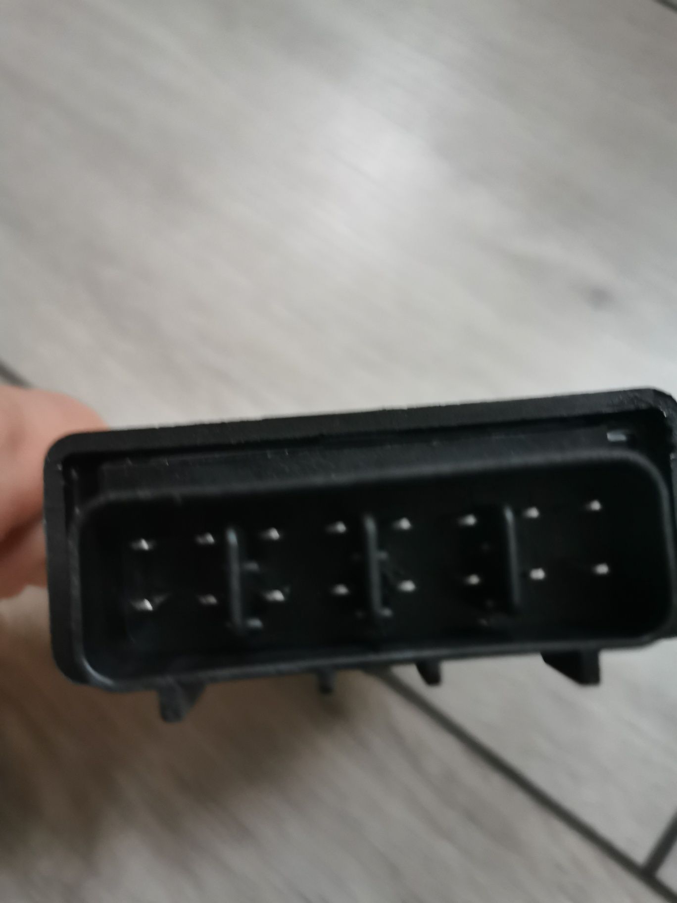 Suzuki ltz 400 moduł sterownik komputer cdi