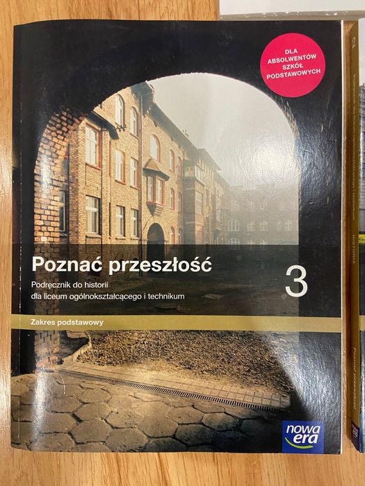 Książki,  szkoła ponadpodstawowa