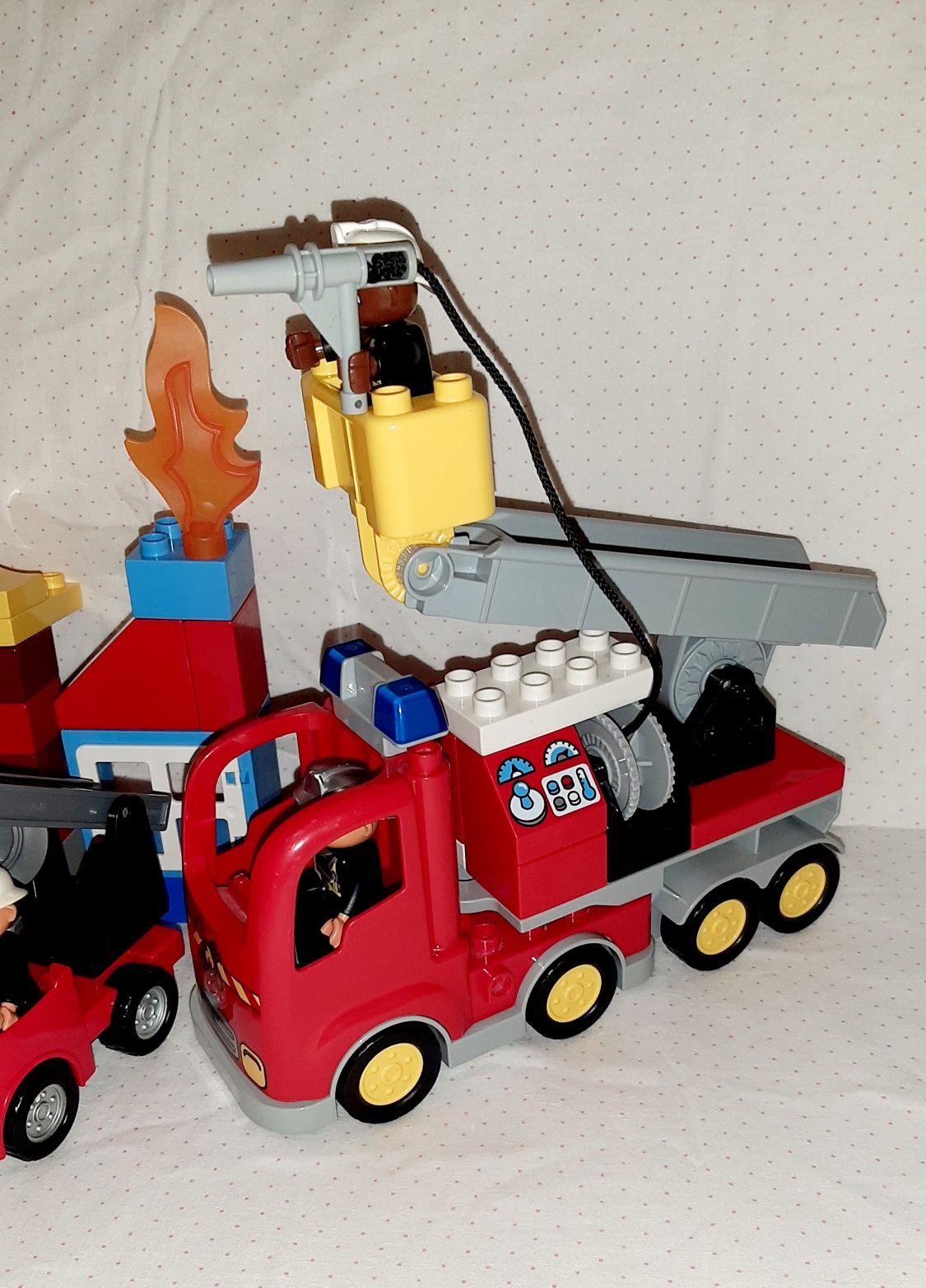 Пожарная машина станция Lego Duplo