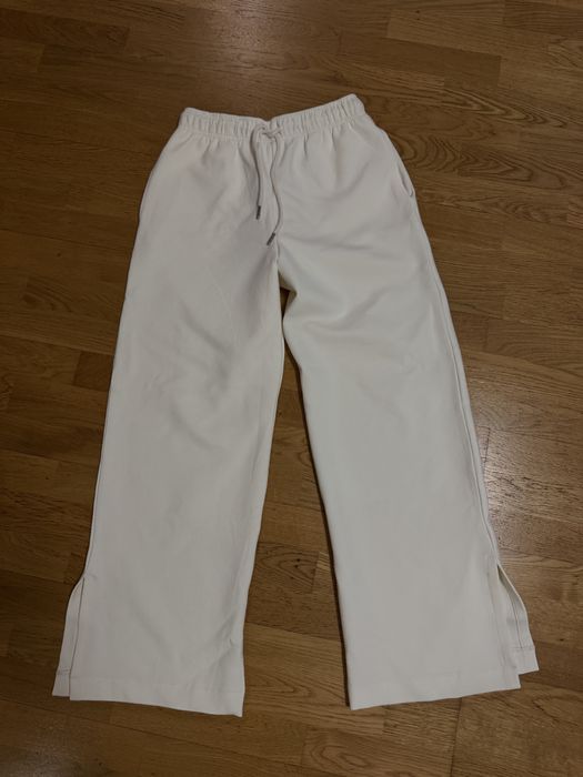 Новий костюм ( худі , штани ) Зара . Рощмір С