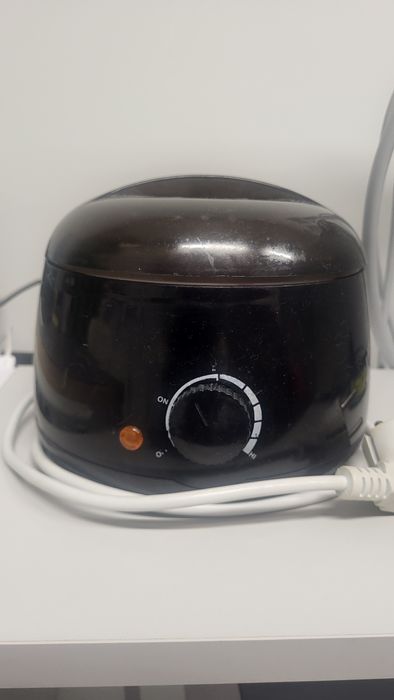 Podgrzewacz do wosku