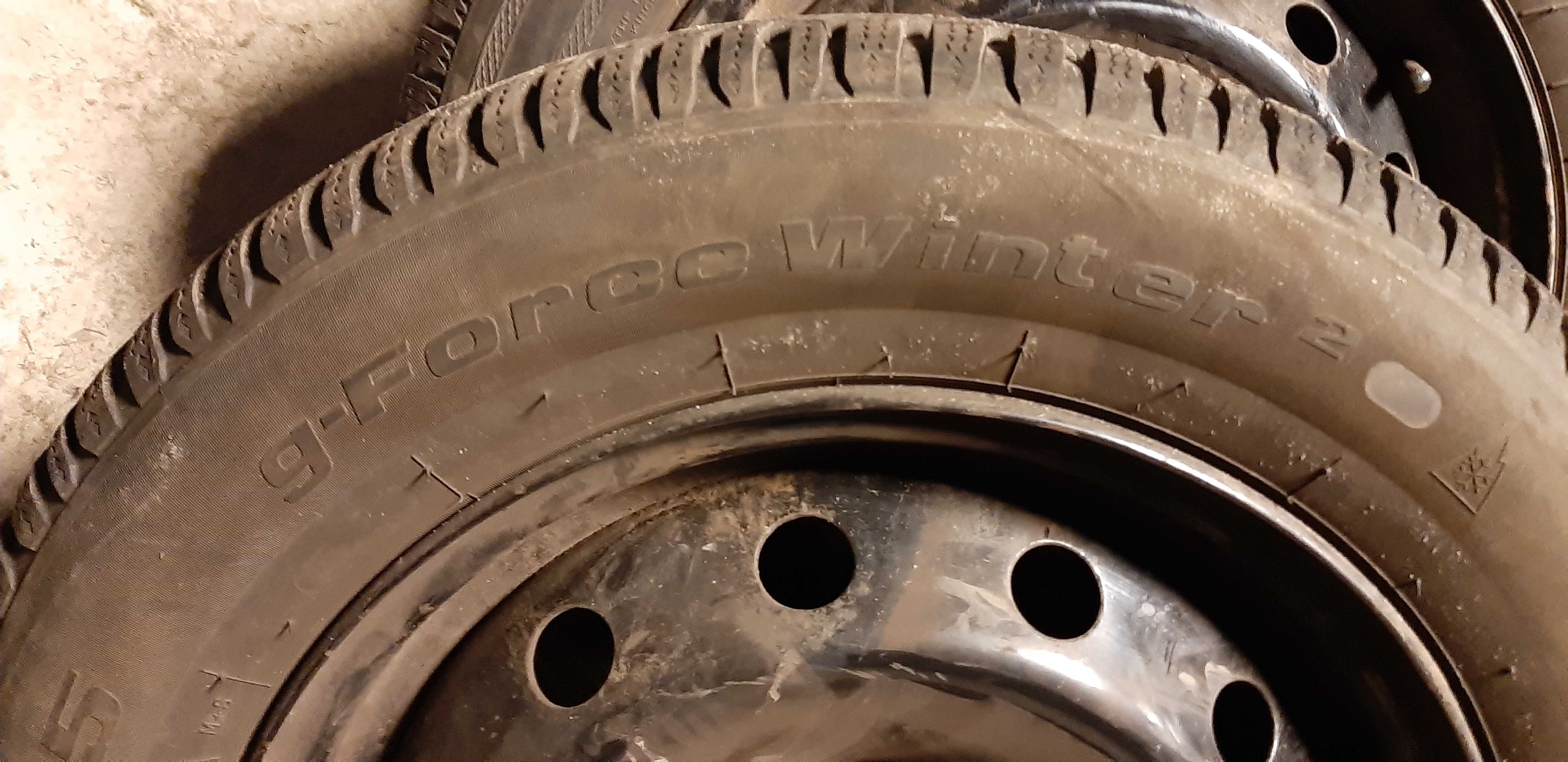 opony zimowe 185/65R15 z felgami