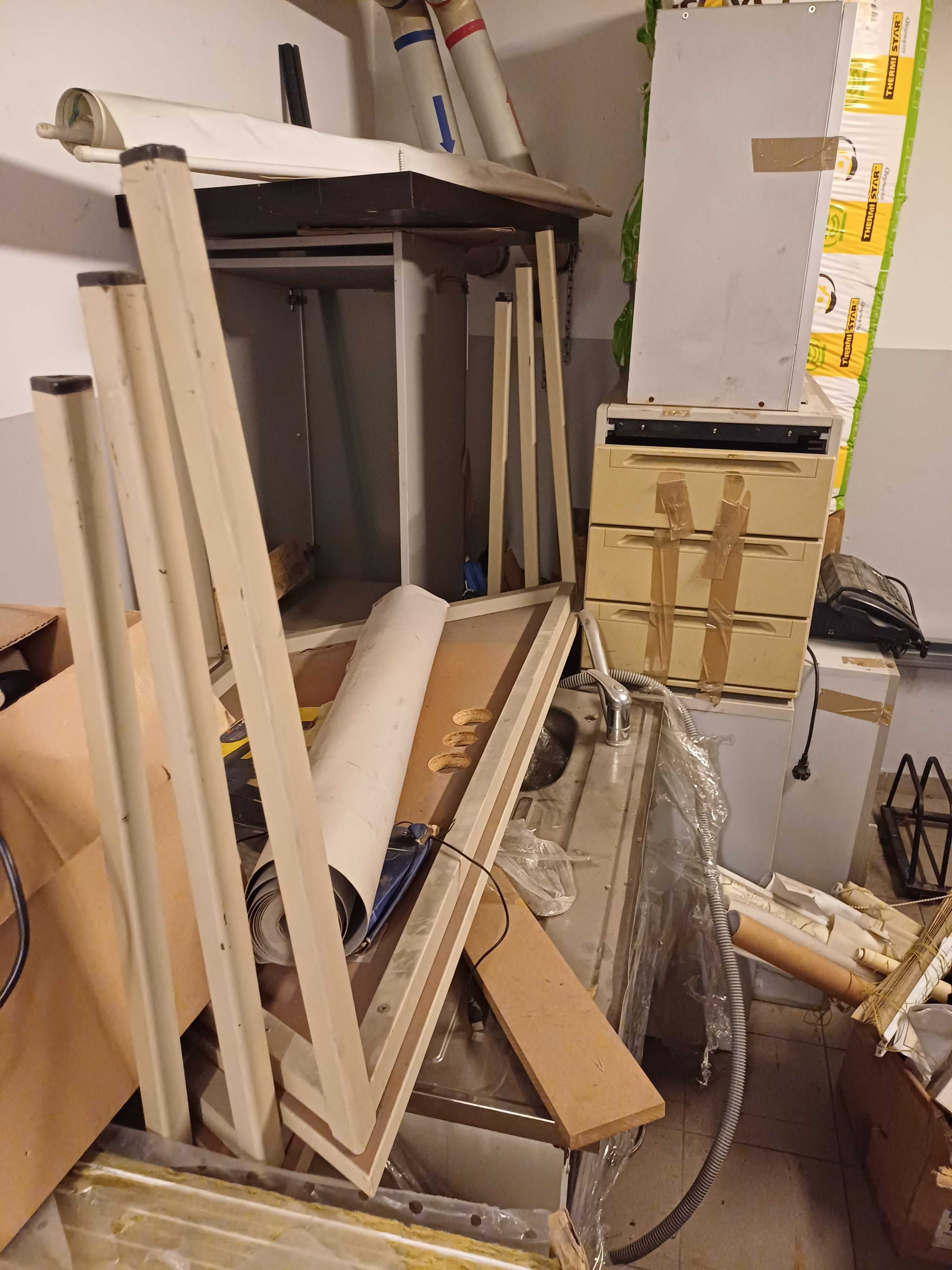 stoły szafki blat kuchenny z umywalką i zmywarką używane za darmo