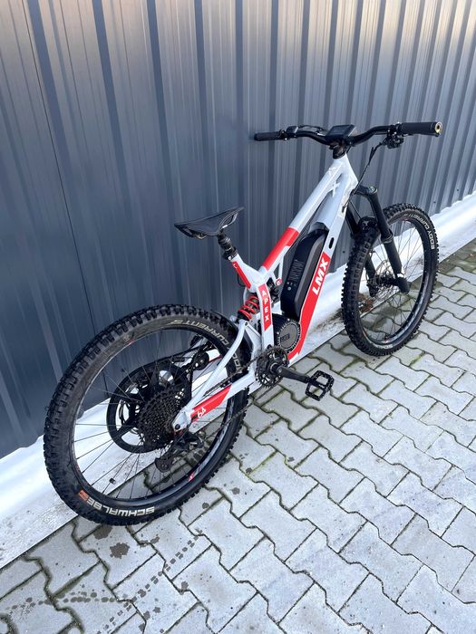 LMX Apex 64 – francuski wysokiej klasy e-bike w wersji offroad