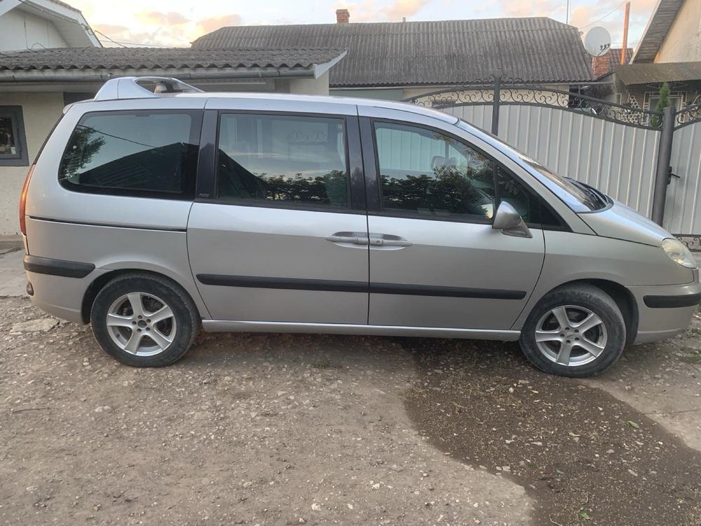 Peugeot 807 2.2 HDI 2003