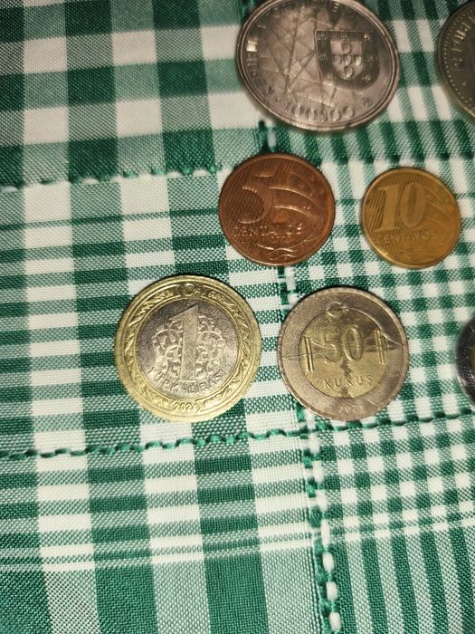 Moedas de vários países
