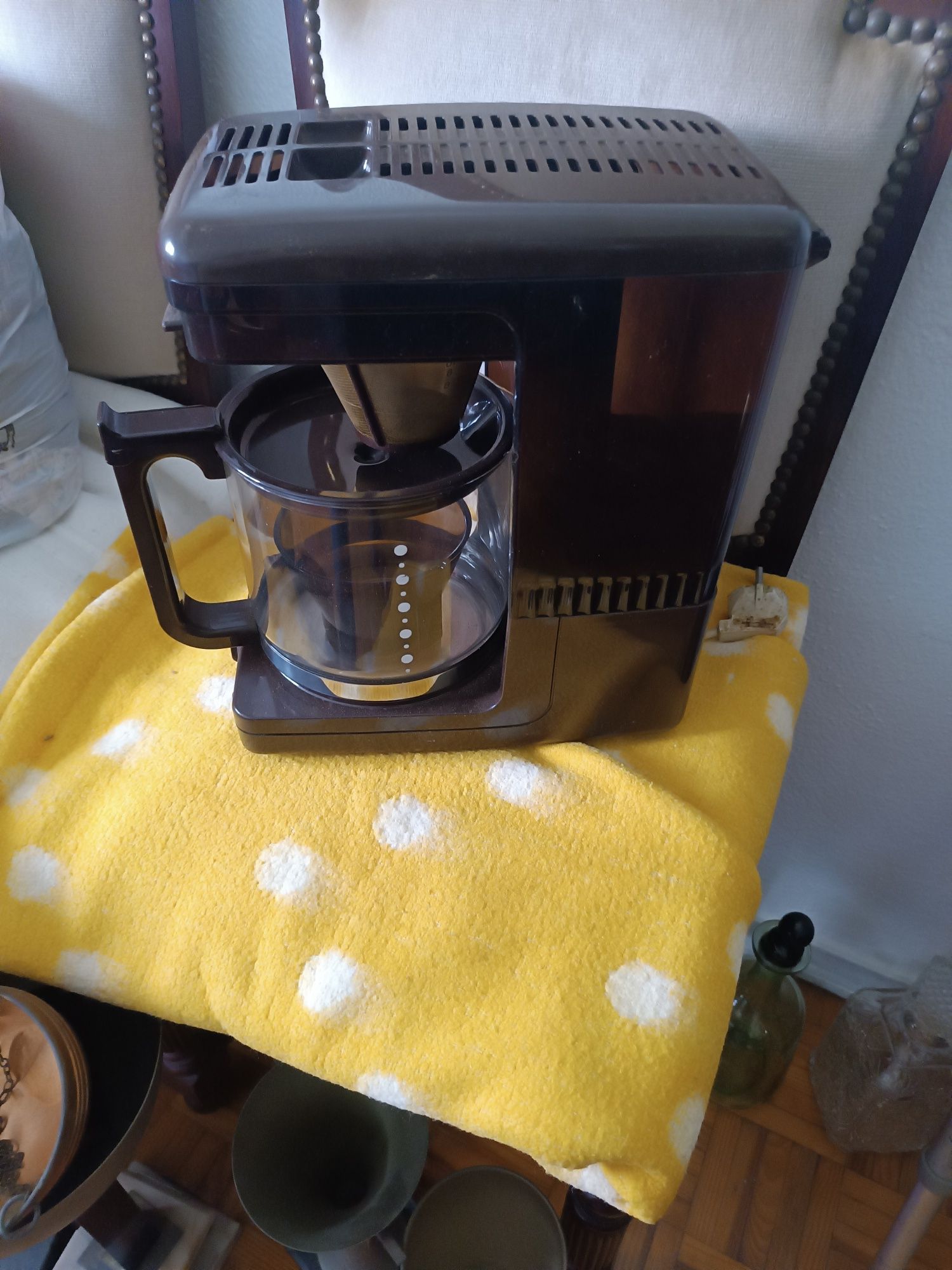 Fogão e máquinas de café