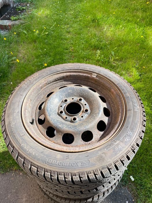 Koła opony kormoran 195 / 55 / 16
Kormoran Snow
195/55 R16 87 H