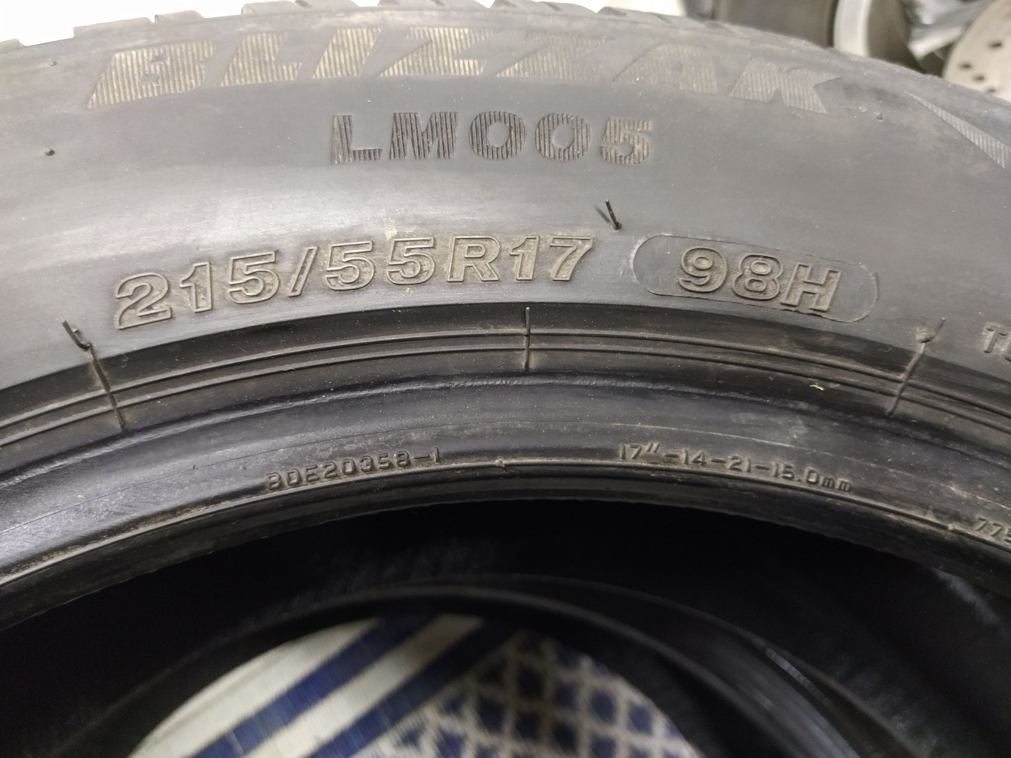 2 Opony zimowe 215/55r17 BRIDGESTONE 2019r