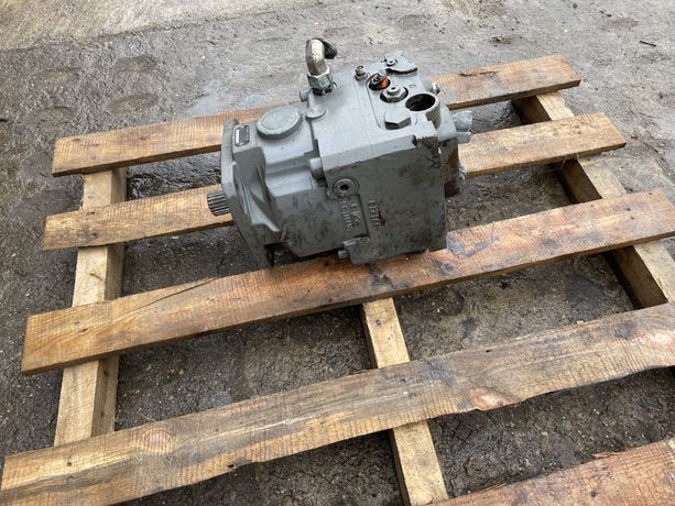 Hydromotor liebherr dmva o 165 liebherr 924c koparka