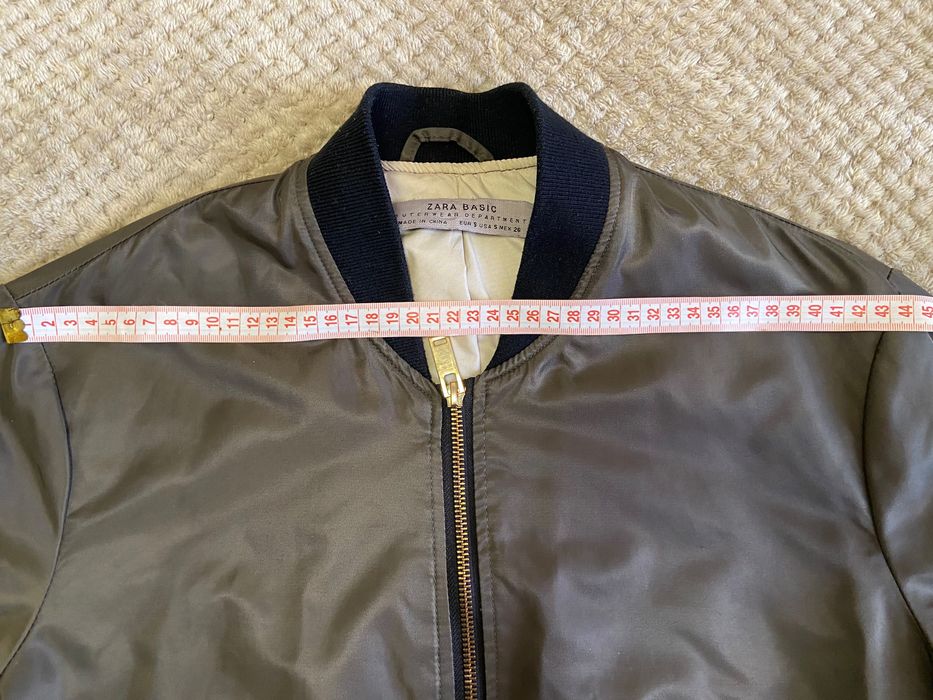 Бомбер жіночий ZARA