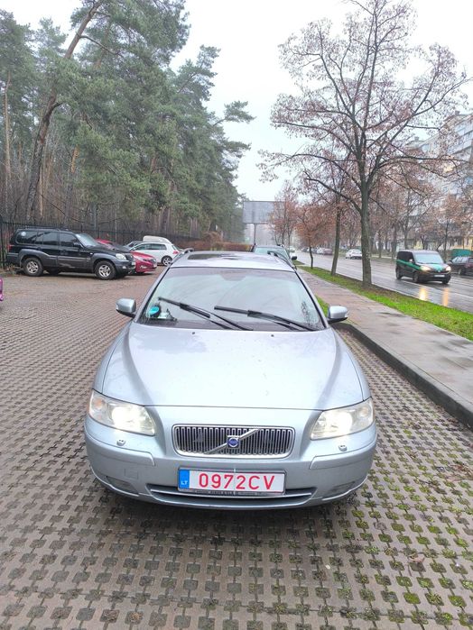 Volvo V70 2.4 дизель автомат