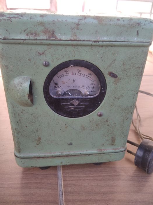 Стабілізатор напруги