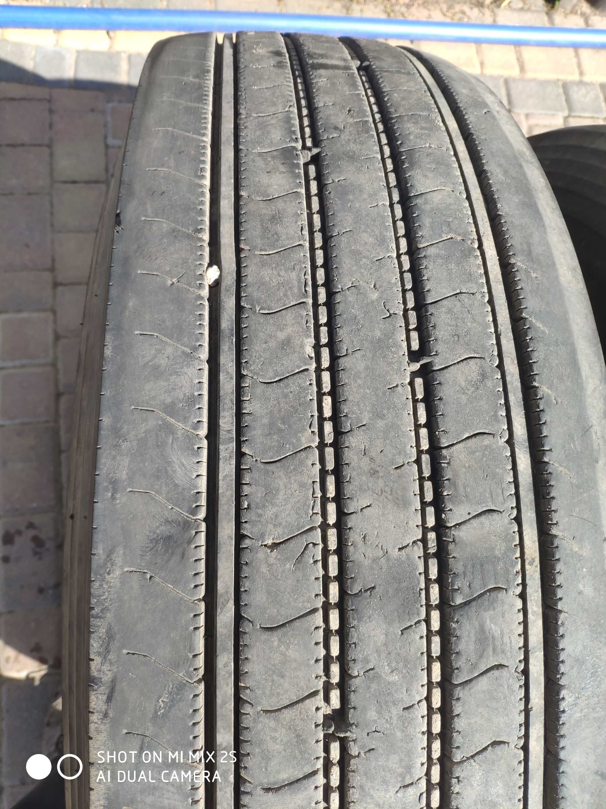 Opona Opony 315/80R22,5 Bridgestone R249 przody prowadzące para kompl