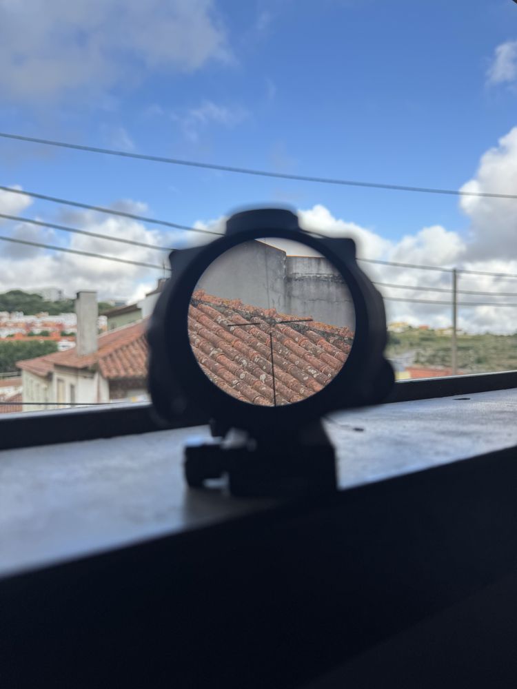 Mira nova  para arma/ airsoft em metal