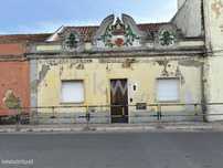 Moradia T2 com logradouro
