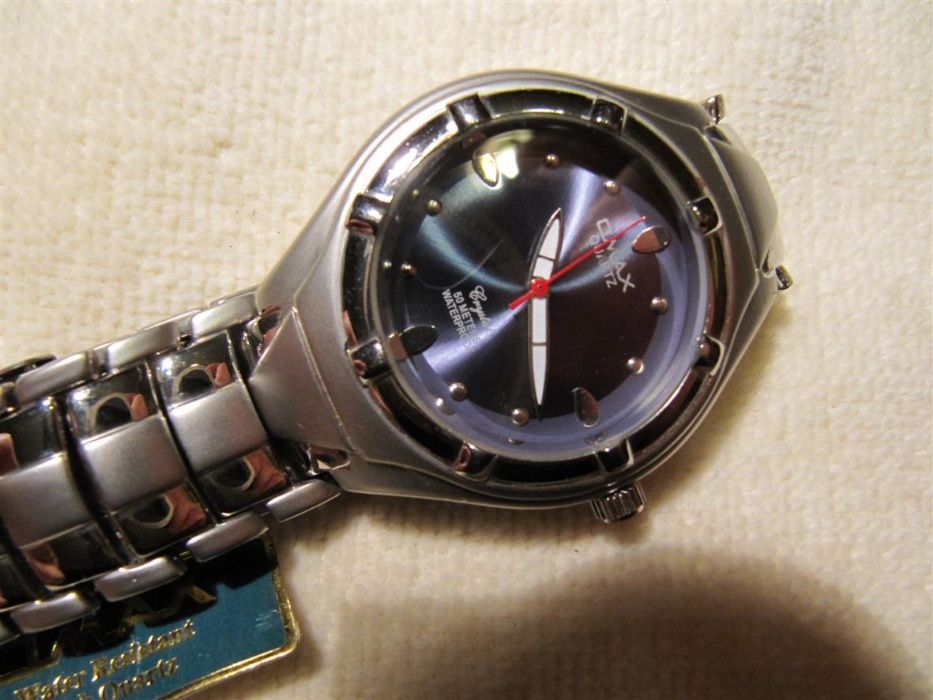 Часы Omax ,механизм Epson (Япония),новые