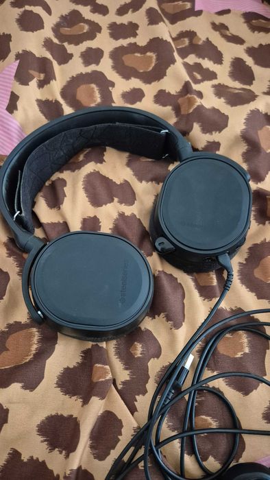 Steelseries arctis 5