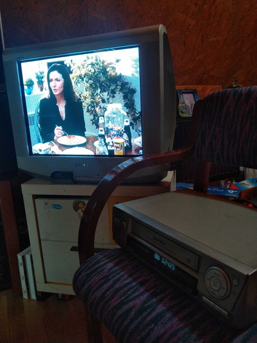 Odtwarzacz VHS AIWA  sprawny w 100%