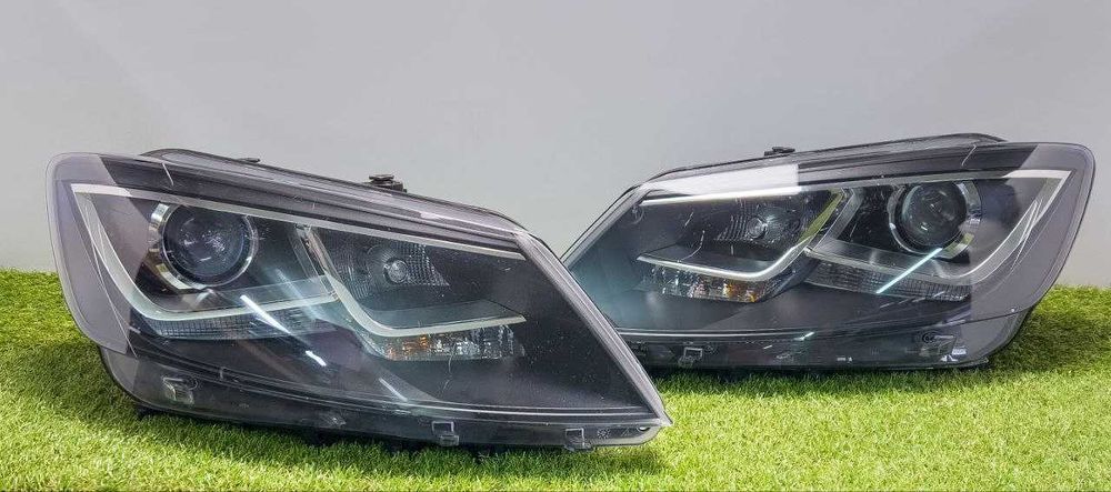 Фара права ліва  Volkswagen Vw Фольксваген шаран  sharan sharann