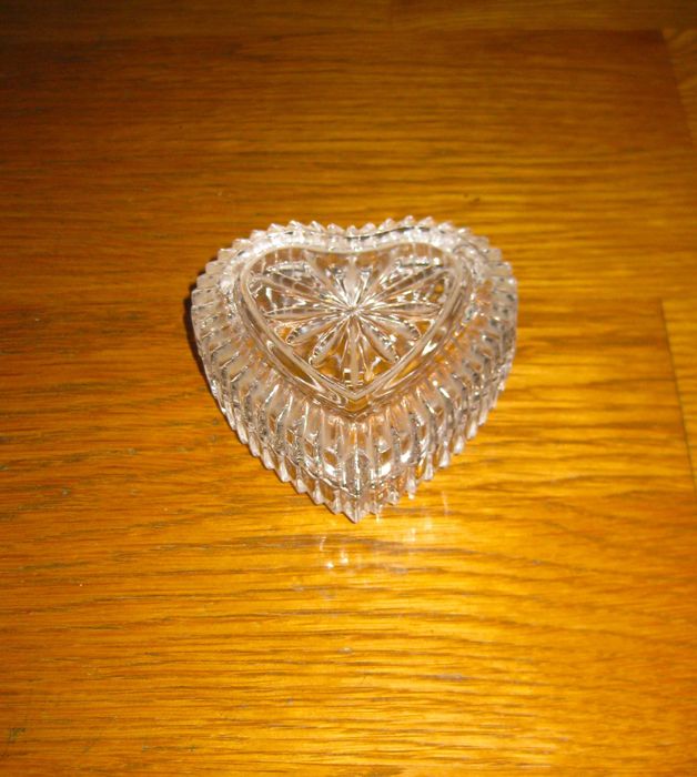 Guarda Joias em Cristal em forma Coração