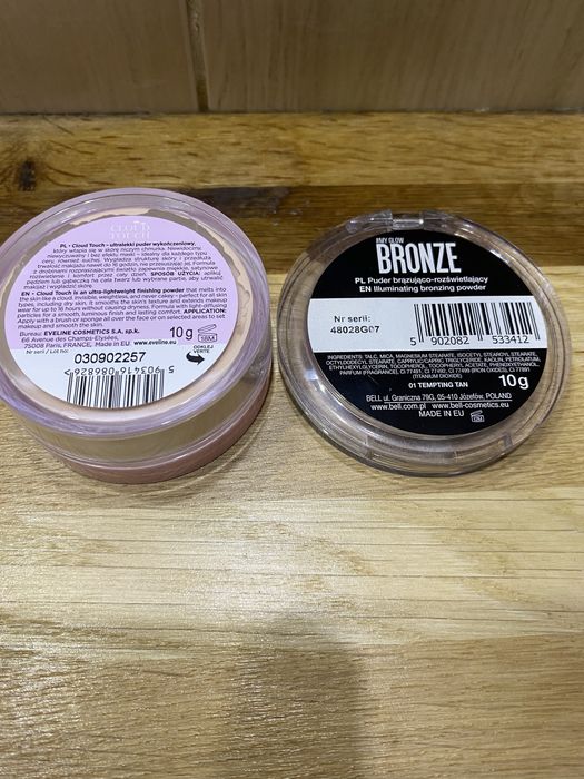Eveline Cosmetics cloud touch puder i Bell puder bronzer