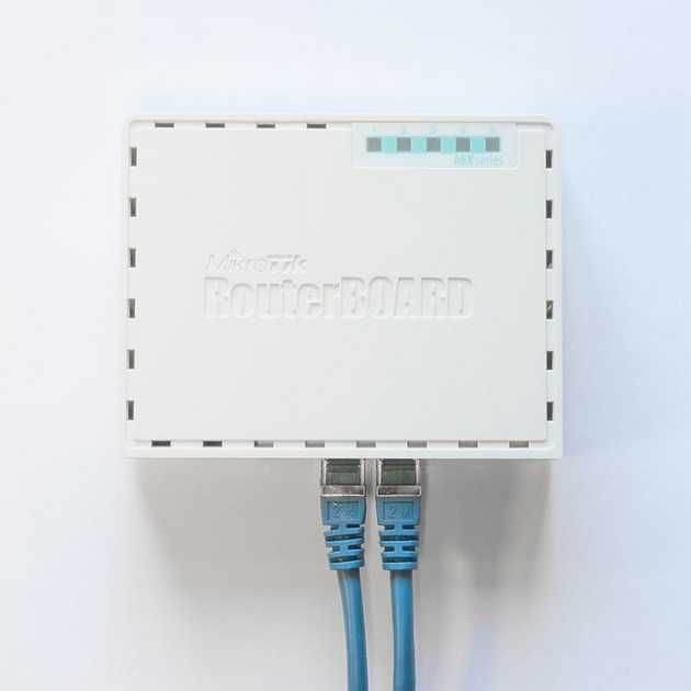 Маршрутизатор MikroTik hEX RB750Gr3 (НОВИЙ)