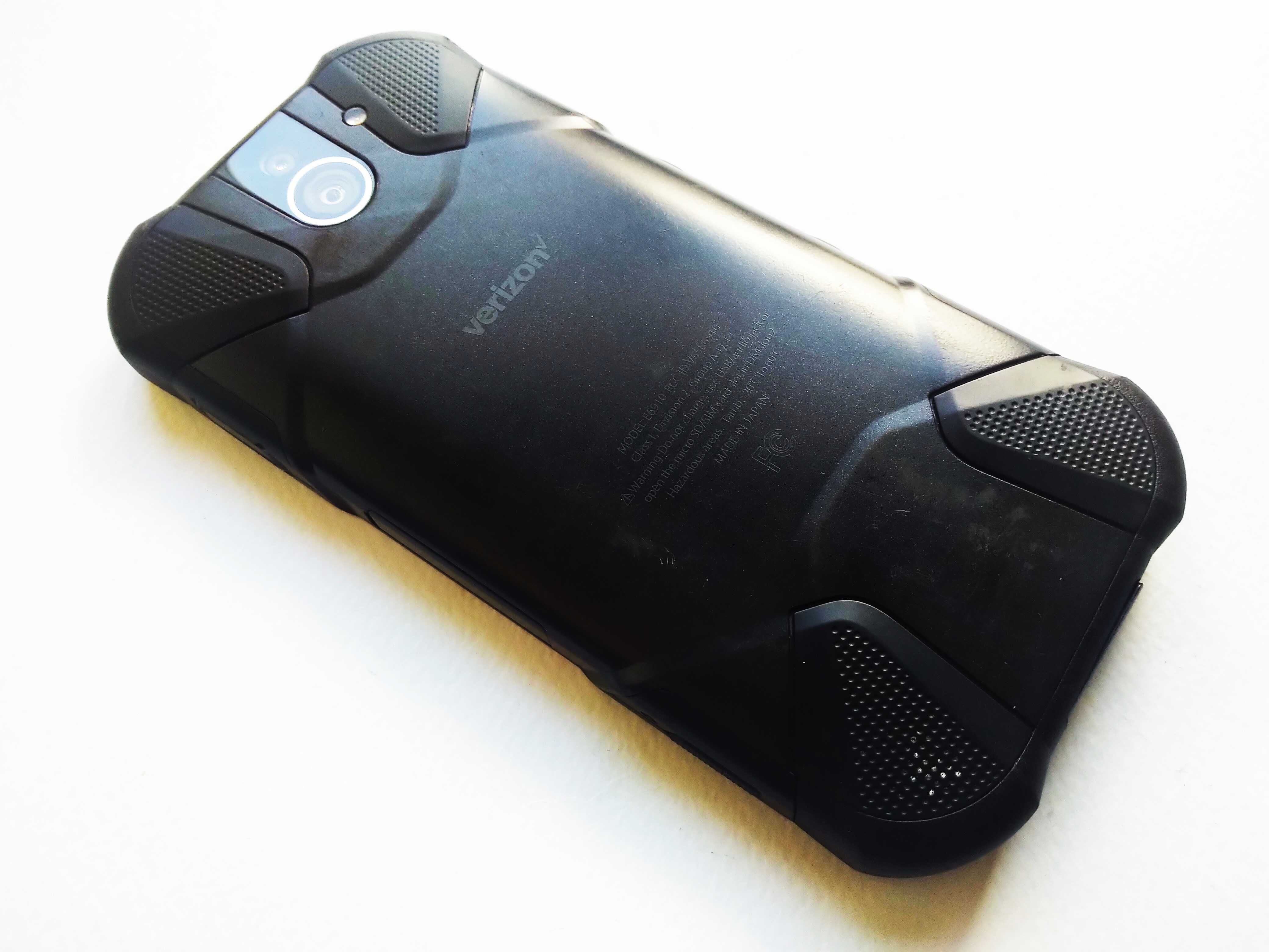 Kyocera Duraforce Pro 2 (4/64gb) броньований, протиударний, IP-68!