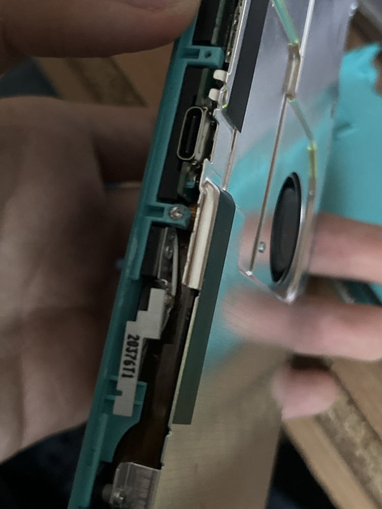 Nintendo switch lite na czesci+bateria nintendo switch litenieaktualne