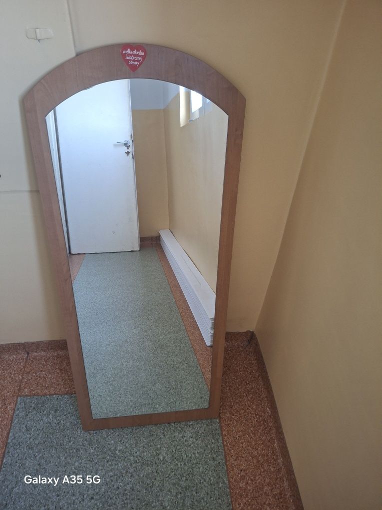 Lustro na przedpokój