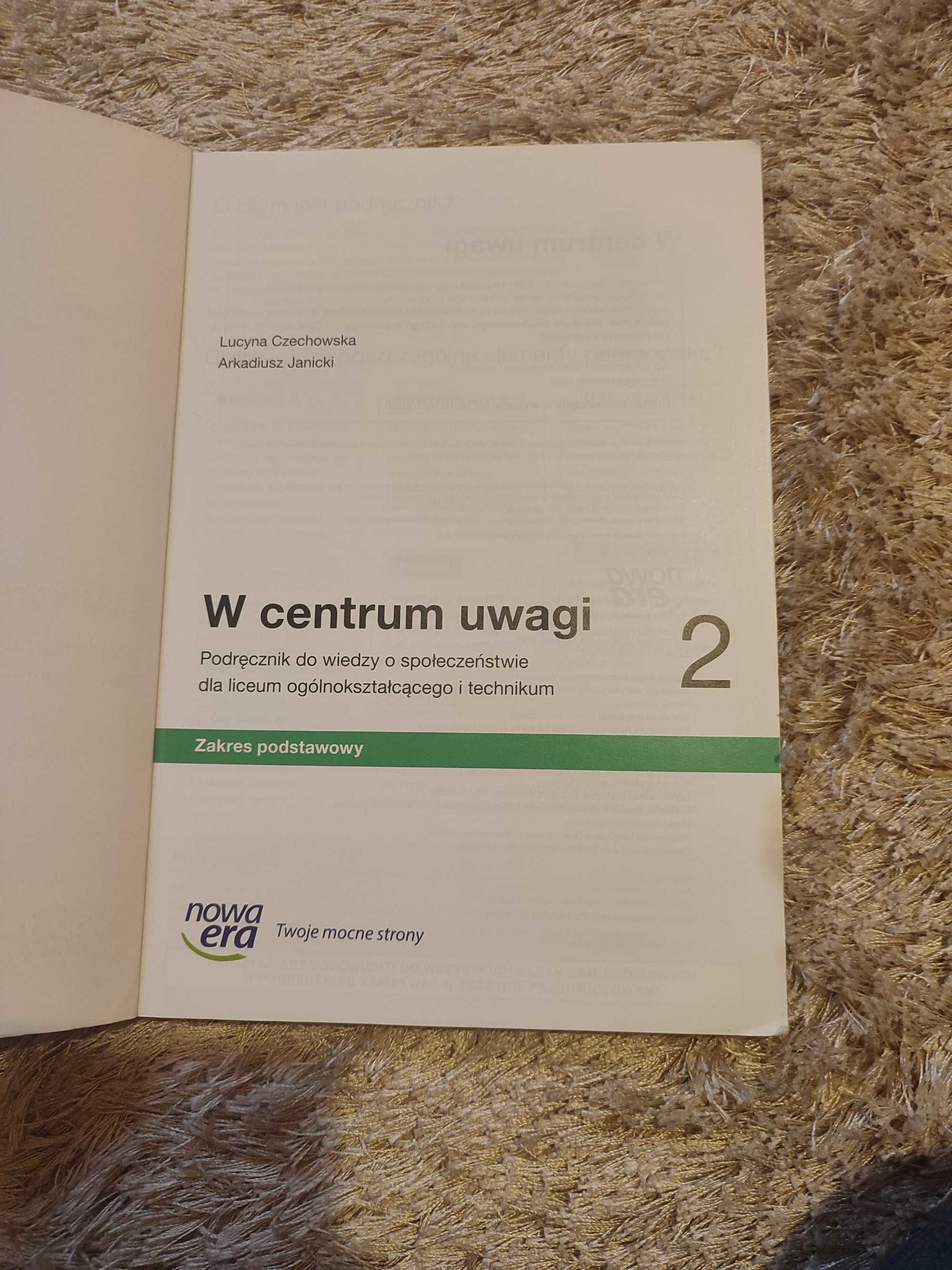 Podręcznik do wiedzy o społeczeństwie "W centrum uwagi 2"