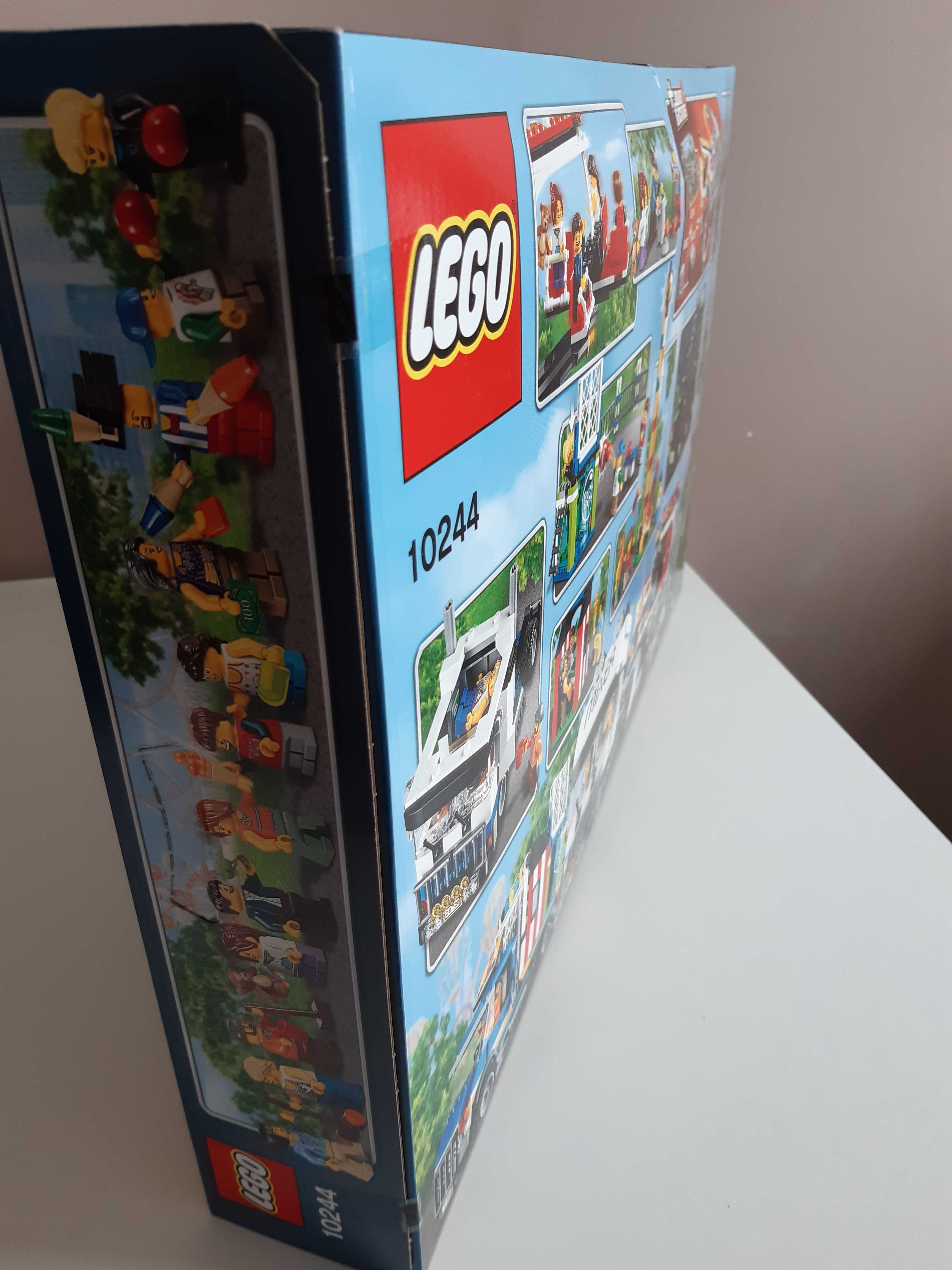 LEGO Creator 10244 - Karuzela