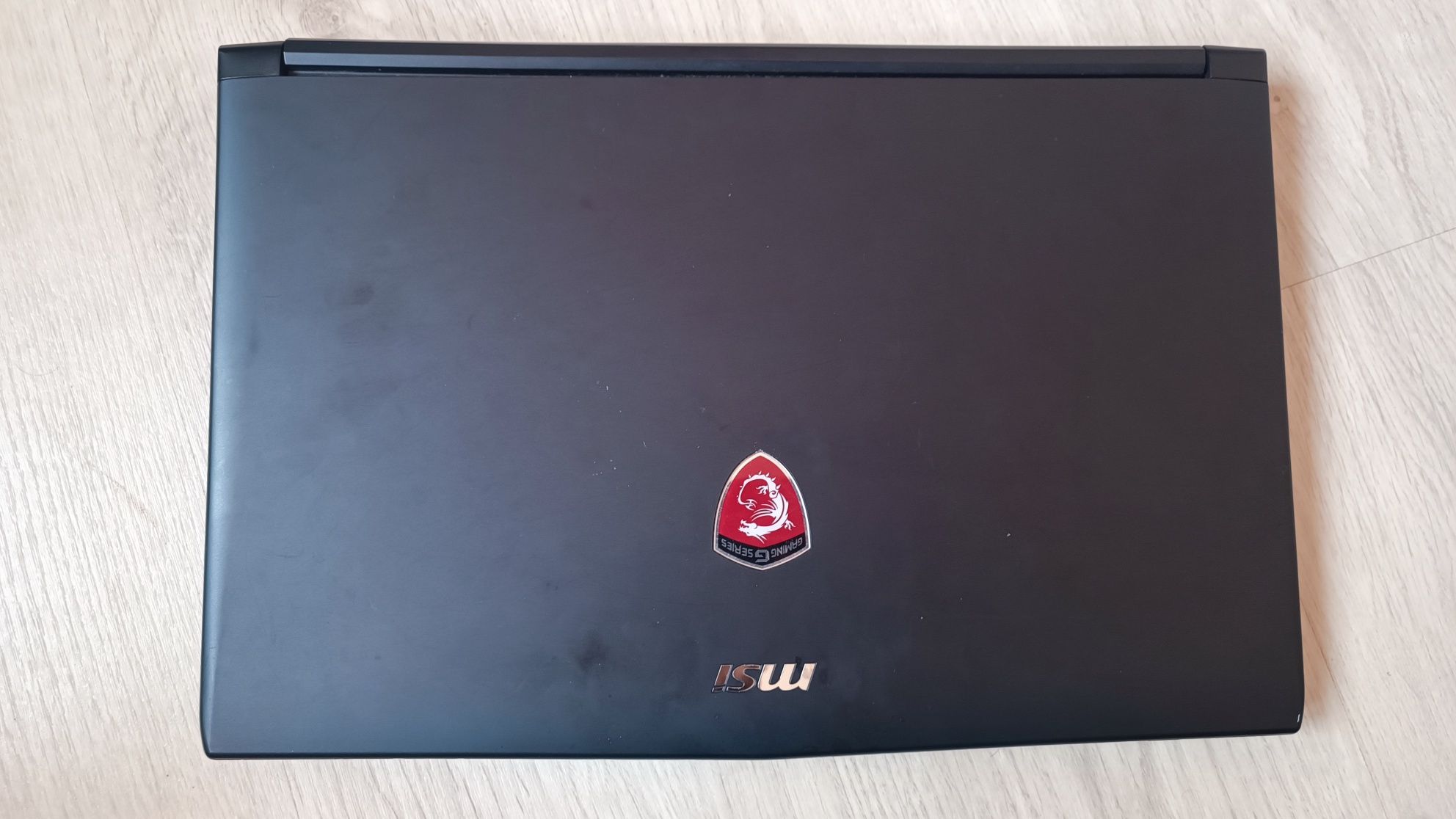 Vendo Portátil msi