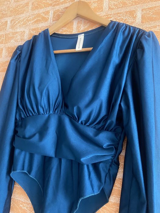 Piekne satynowe body