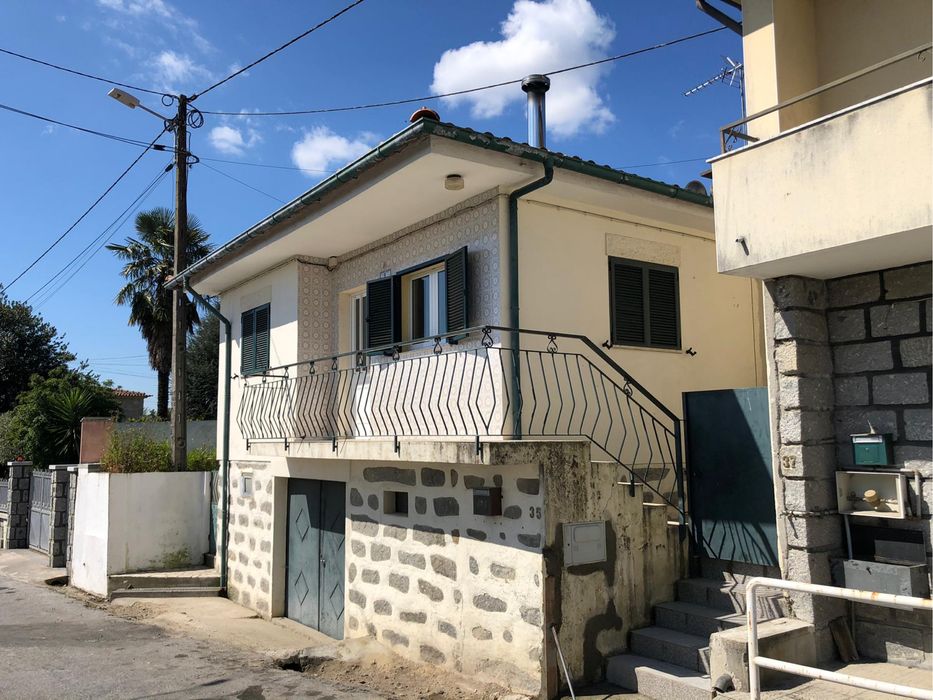 Moradia com exterior