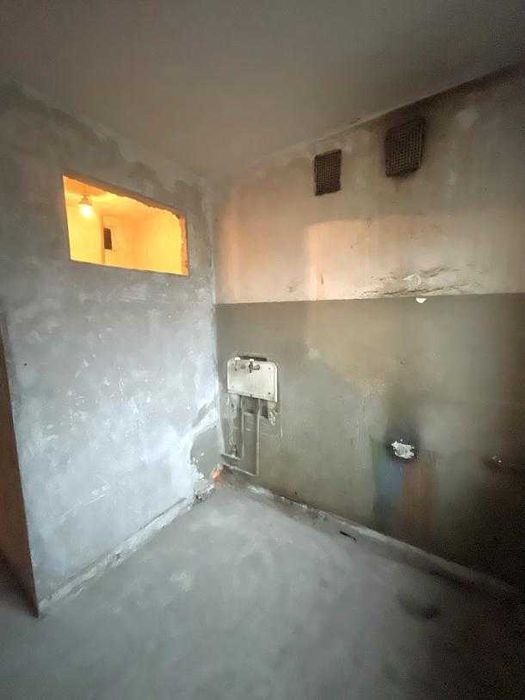 Продам 2 кімнатну квартиру на Нових Будинках.